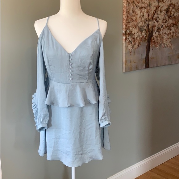 Avec Les Filles Dresses & Skirts - 🥳HP!🥳NWT Avec Les Filles cold shoulder dress